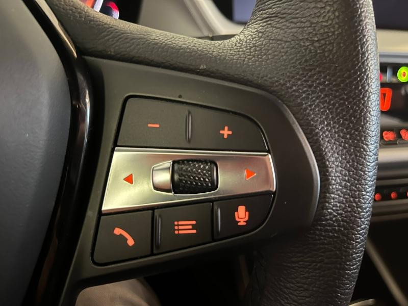 Used BMW Série 1 118d 150ch Business Design 8cv 2021 Saphirschwarz métallisé € 24990 in Épinal