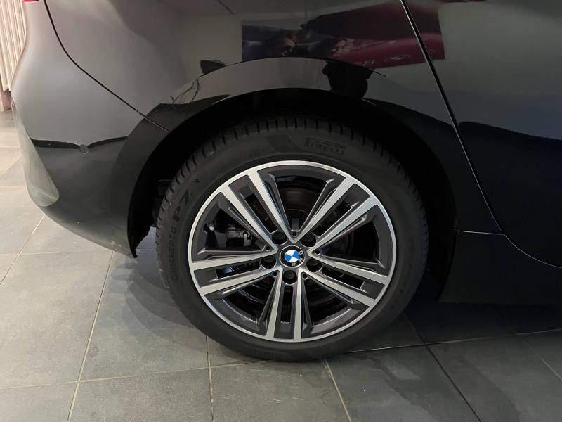 Used BMW Série 1 118d 150ch Business Design 8cv 2021 Saphirschwarz métallisé € 24990 in Épinal