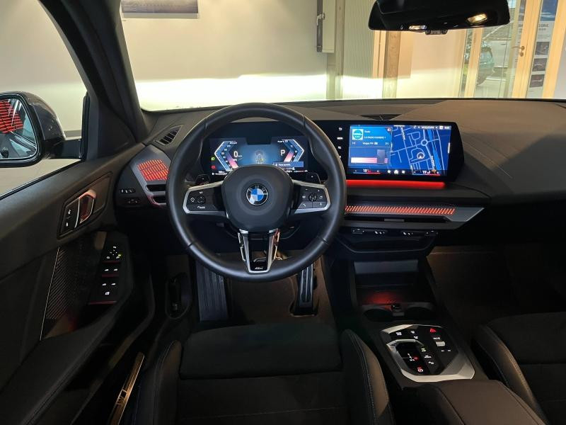 Occasion BMW Série 1 120dA 163ch M Sport DKG7 2025 BMW Individual Storm Bay métallisé 38900 € à Épinal