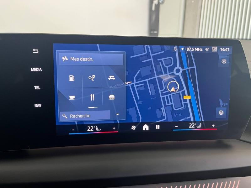 Occasion BMW Série 1 120A 170ch M Sport DKG7 2025 Skyscraper Grey métallisé 36900 € à Épinal