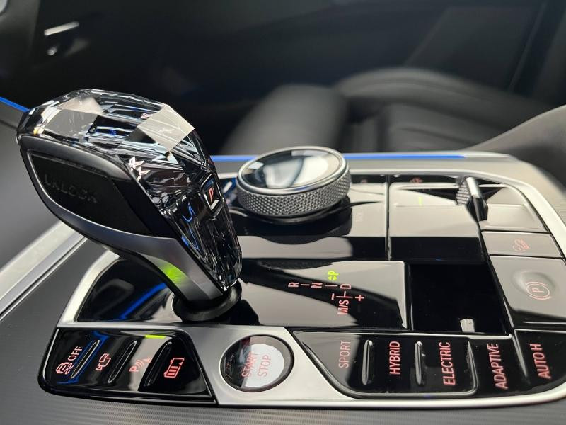 Used BMW X5 xDrive45e 394ch M Sport 17cv 2022 Blanc € 64990 in Épinal