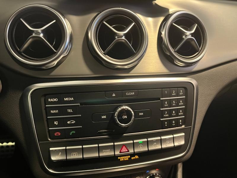 Used MERCEDES-BENZ GLA 200 d Fascination 4Matic 7G-DCT 2018 Marron Orient € 24490 in Épinal