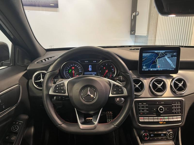 Used MERCEDES-BENZ GLA 200 d Fascination 4Matic 7G-DCT 2018 Marron Orient € 24490 in Épinal