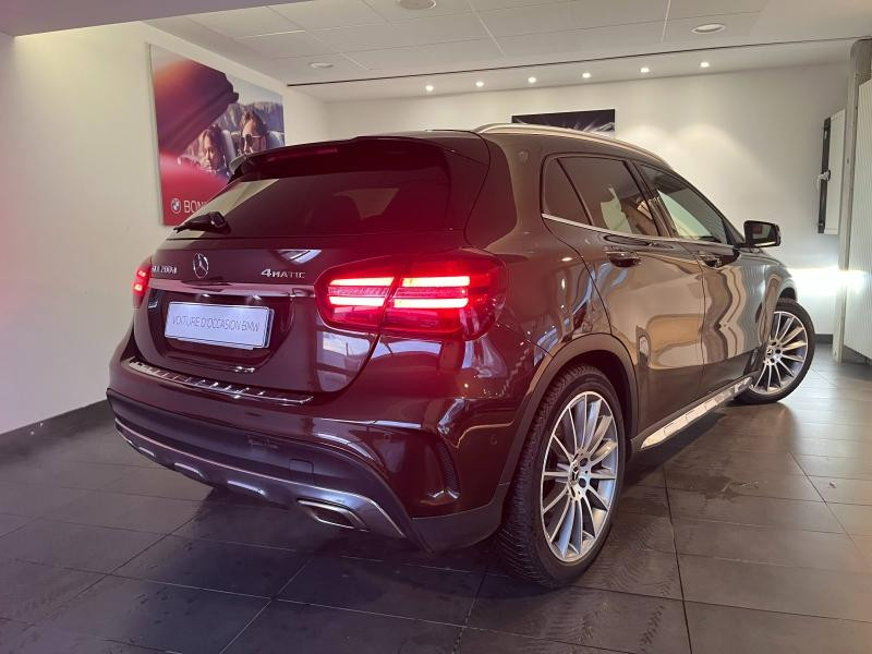 Used MERCEDES-BENZ GLA 200 d Fascination 4Matic 7G-DCT 2018 Marron Orient € 24490 in Épinal