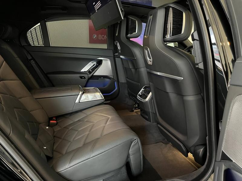 Used BMW Série 7 750eA xDrive 489ch M Sport 2025 Saphirschwarz métallisé € 114980 in Épinal