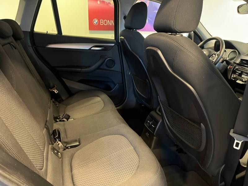 Used BMW X1 sDrive18dA 150ch Business Design 2022 Saphirschwarz € 27990 in Épinal