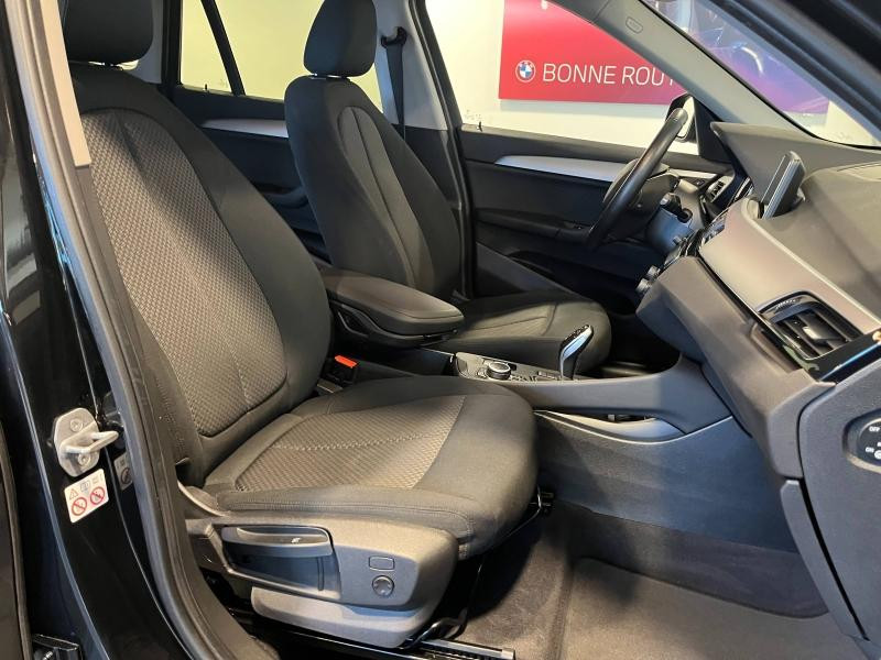 Used BMW X1 sDrive18dA 150ch Business Design 2022 Saphirschwarz € 27990 in Épinal