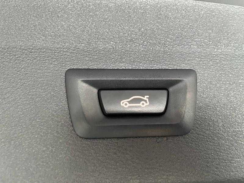 Used BMW X1 sDrive18dA 150ch Business Design 2020 Glaciersilber € 25490 in Épinal