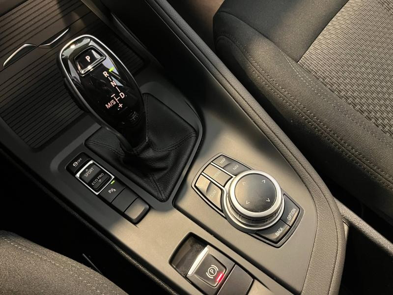 Used BMW X1 sDrive18dA 150ch Business Design 2020 Glaciersilber € 25490 in Épinal