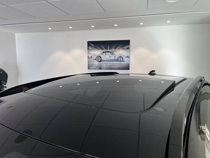 Occasion VOLVO XC40 T3 163ch R-Design Geartronic 8 2020 Gris 24990 € à Épinal