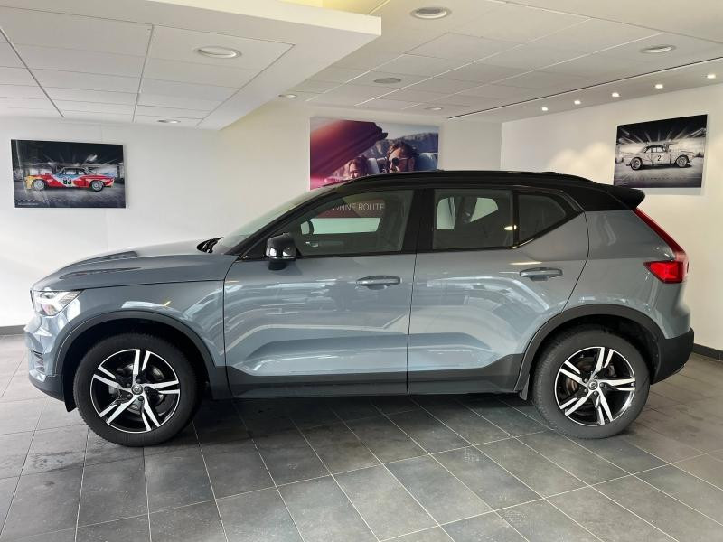 Occasion VOLVO XC40 T3 163ch R-Design Geartronic 8 2020 Gris 24990 € à Épinal