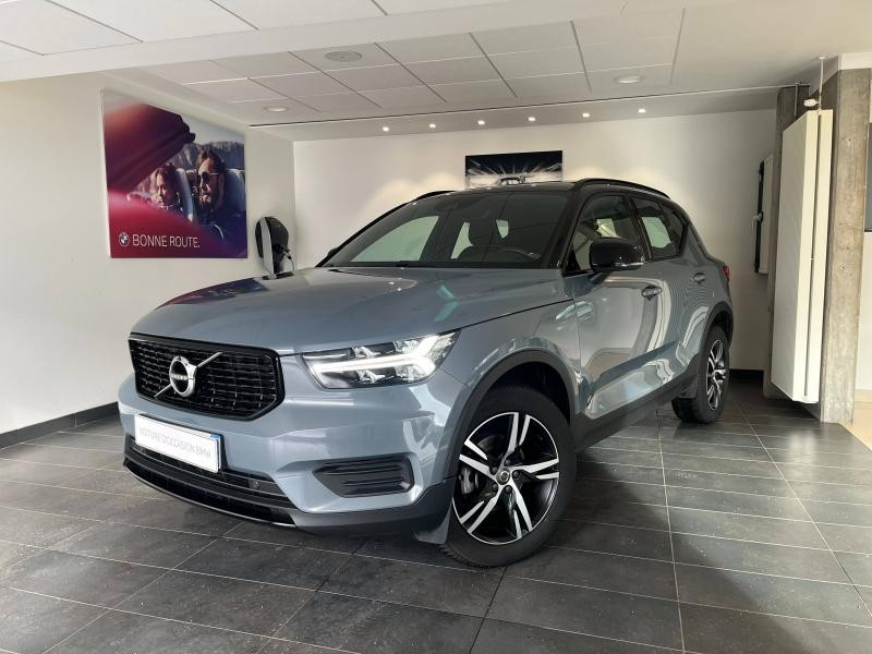 Occasion VOLVO XC40 T3 163ch R-Design Geartronic 8 2020 Gris 24990 € à Épinal