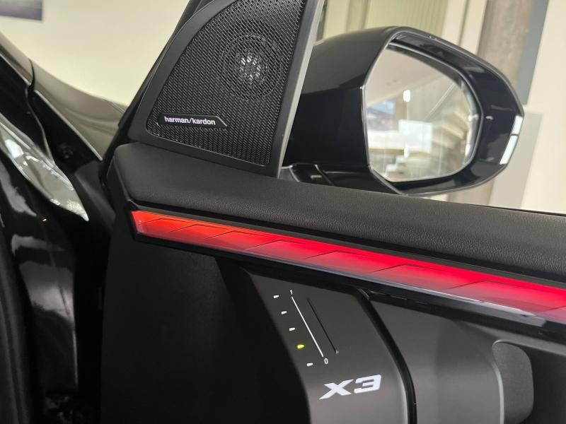 Occasion BMW X3 xDrive30e 299ch M Sport 2025 Saphirschwarz métallisé 69890 € à Épinal