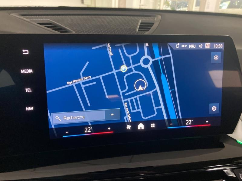 Used BMW X1 ieDrive20 204ch xLine 2024 Cape York Green métal € 32890 in Épinal