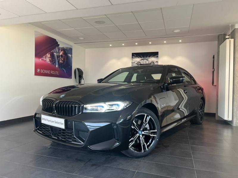Occasion BMW Série 3 330eA xDrive 292ch M Sport 2023 Saphirschwarz métallisé 39990 € à Épinal