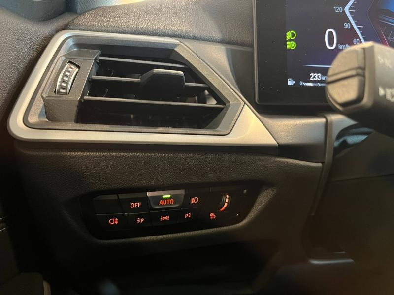 Occasion BMW Série 3 318iA 156ch 2022 Skyscrapergrau métallisé 28990 € à Épinal