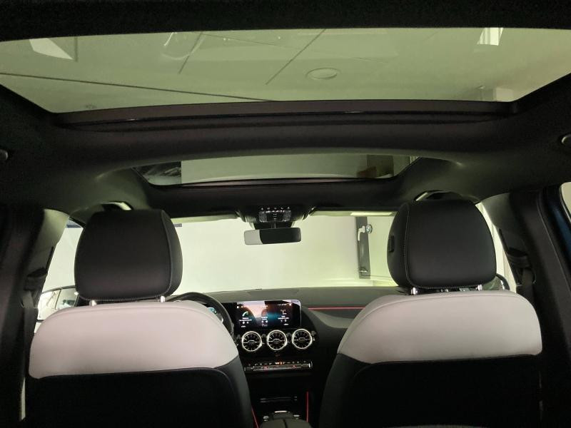 Occasion MERCEDES-BENZ GLA 250 e 160+102ch AMG Line 8G-DCT 2022 Bleu denim métallisé 33990 € à Épinal