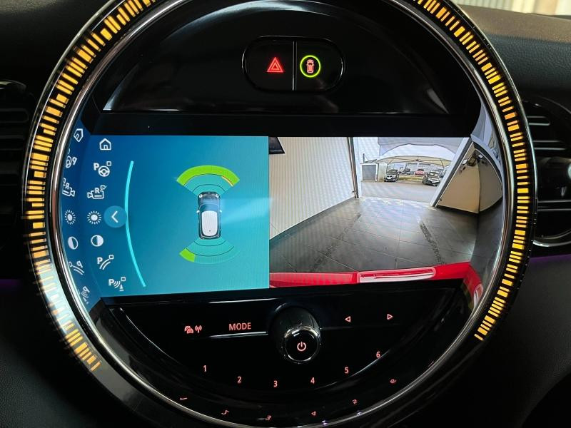 Used MINI Mini Cooper 136ch Classic 2022 Chili Red € 22890 in Épinal