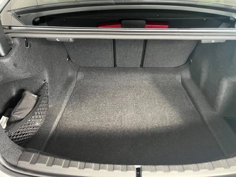 Occasion BMW Série 3 318iA 156ch 2022 Skyscrapergrau métallisé 28990 € à Épinal