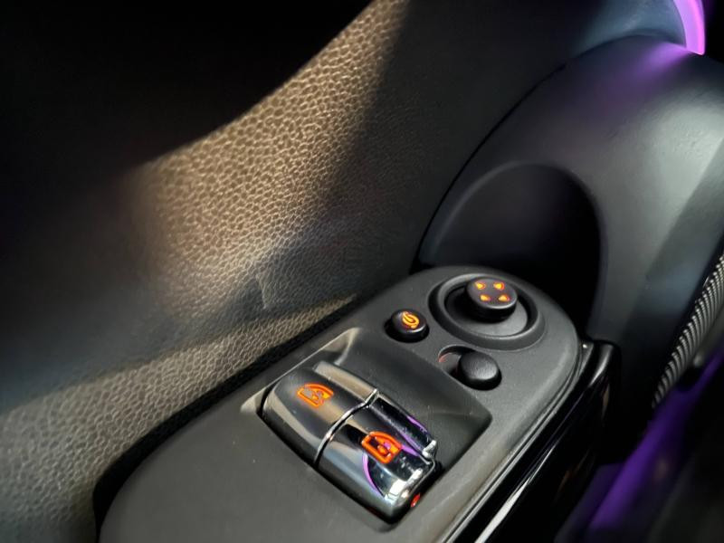 Used MINI Mini Cooper 136ch Classic 2022 Chili Red € 22890 in Épinal