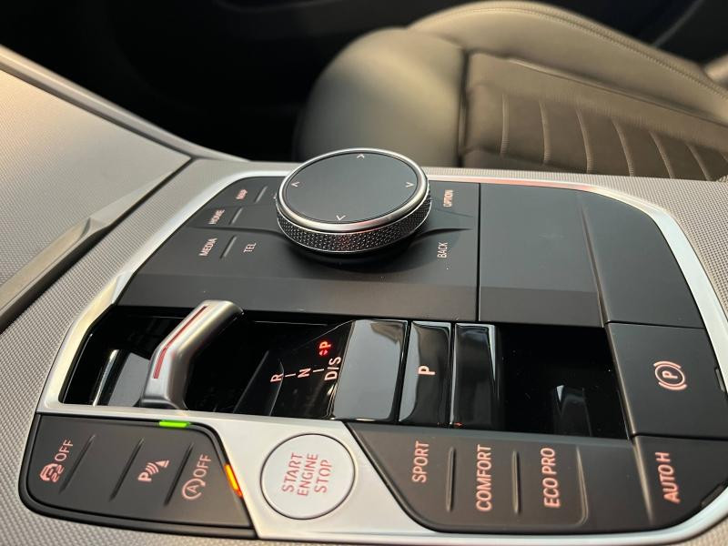 Occasion BMW Série 3 318iA 156ch 2022 Skyscrapergrau métallisé 28990 € à Épinal