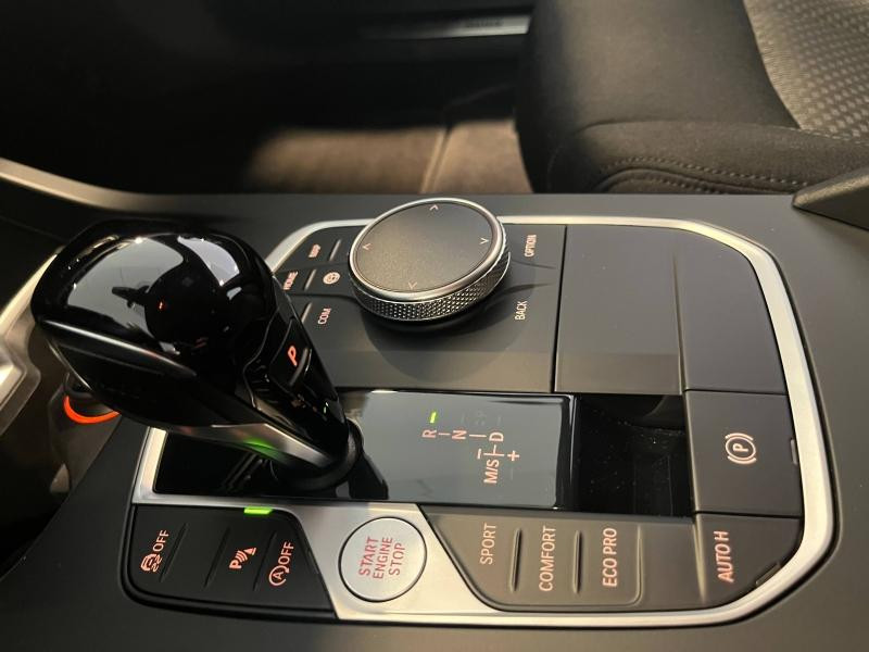 Occasion BMW Série 1 118dA 150ch Business Design 8cv 2021 Mineralgrau 24990 € à Épinal