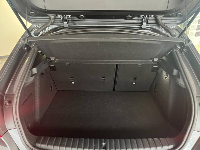 Occasion BMW Série 1 118dA 150ch Business Design 8cv 2021 Mineralgrau 24990 € à Épinal