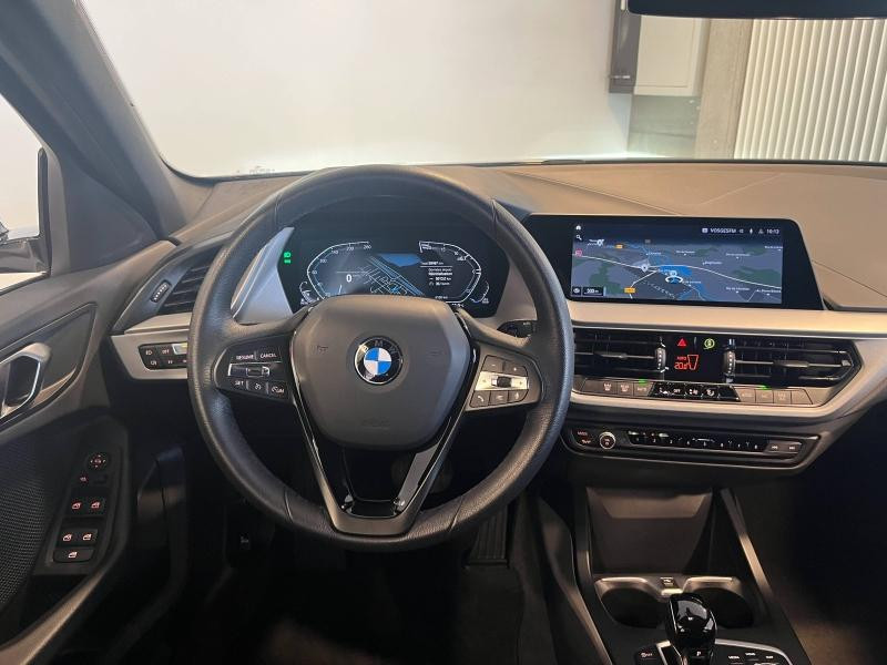 Occasion BMW Série 1 118dA 150ch Business Design 8cv 2021 Mineralgrau 24990 € à Épinal