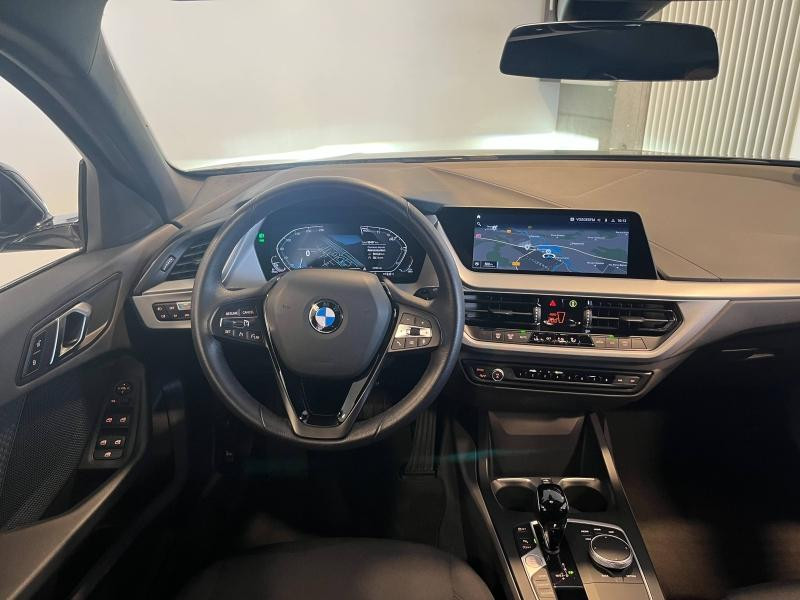 Occasion BMW Série 1 118dA 150ch Business Design 8cv 2021 Mineralgrau 24990 € à Épinal