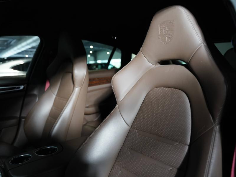 Occasion PORSCHE Panamera 3.0 V6 462ch 4 E-Hybrid Euro6d-T 19cv 2021 Bleu Nuit 89900 € à Lesménils