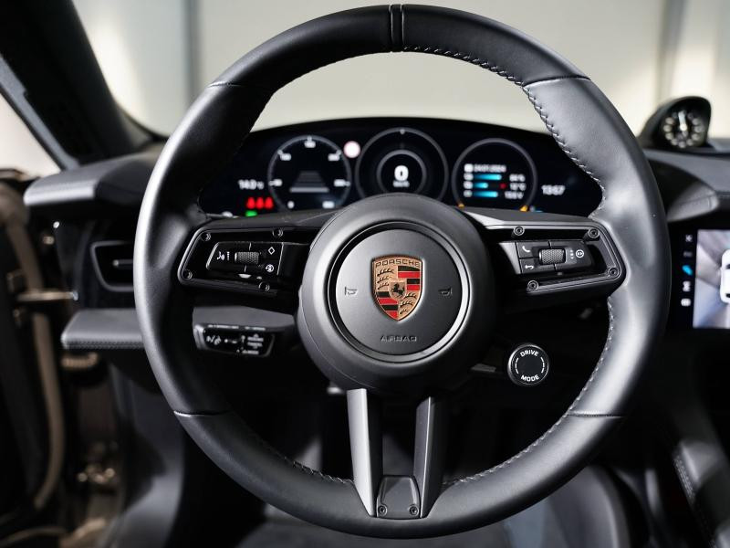 Occasion PORSCHE Taycan Cross Turismo 476ch 4 2023 Gris Volcano métallisé 89900 € à Lesménils