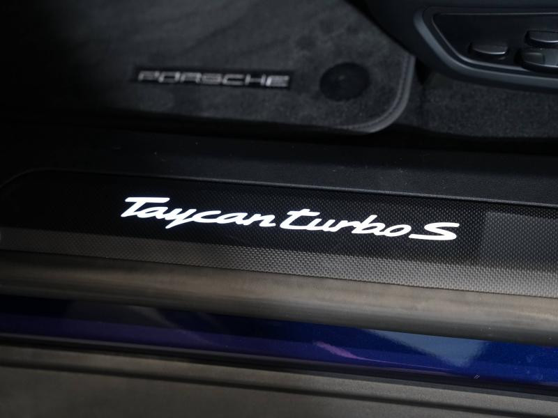 Occasion PORSCHE Taycan 761ch Turbo S MY21 2021 Bleu Gentiane métallisé 96900 € à Lesménils