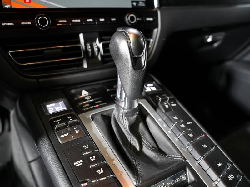 Used PORSCHE Macan 2.9 V6 380ch GTS PDK MY21 2020 Noir € 89900 in Lesménils