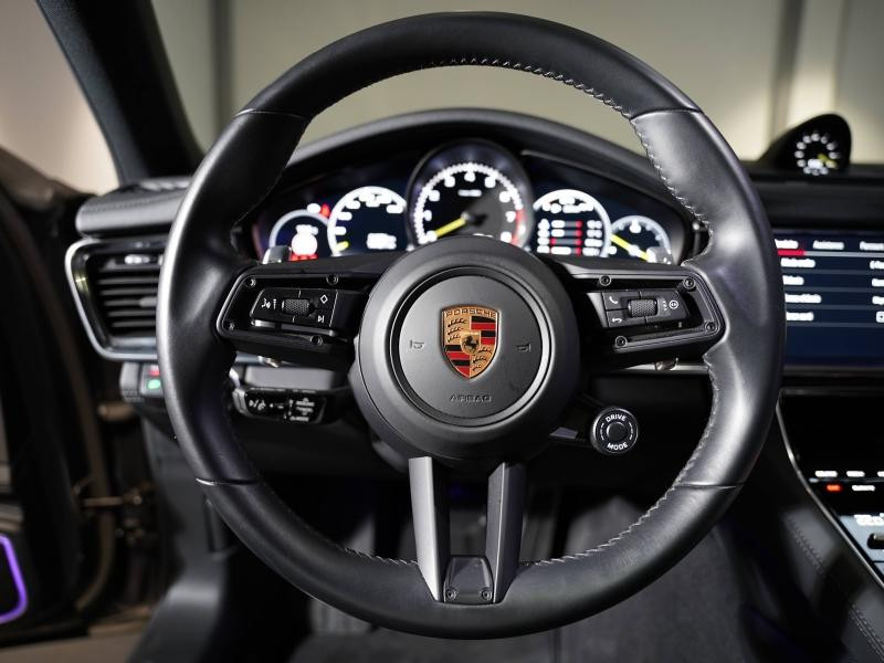 Occasion PORSCHE Panamera Spt Turismo 2.9 V6 462ch 4 E-Hybrid Platinum Edition 2022 Gris Volcano 106900 € à Lesménils