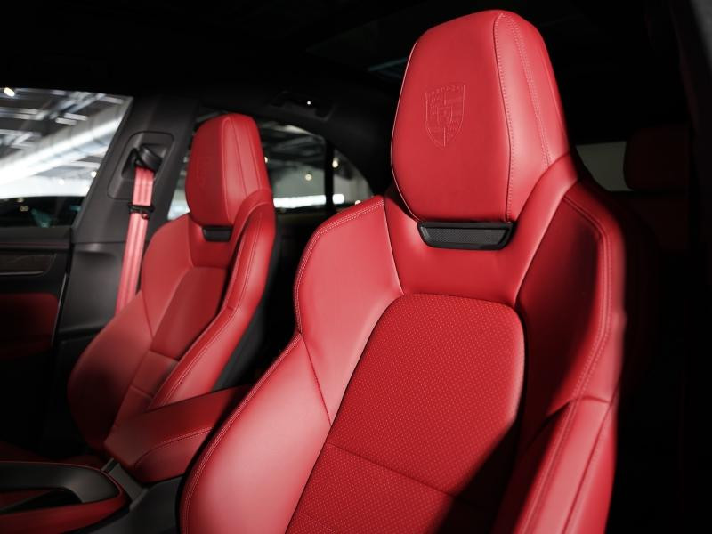 Used PORSCHE Macan 408ch 4 2024 Gris Glacé métallisé € 96900 in Lesménils