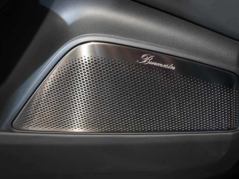 Used PORSCHE Macan 639ch Turbo 2024  € 121900 in Lesménils