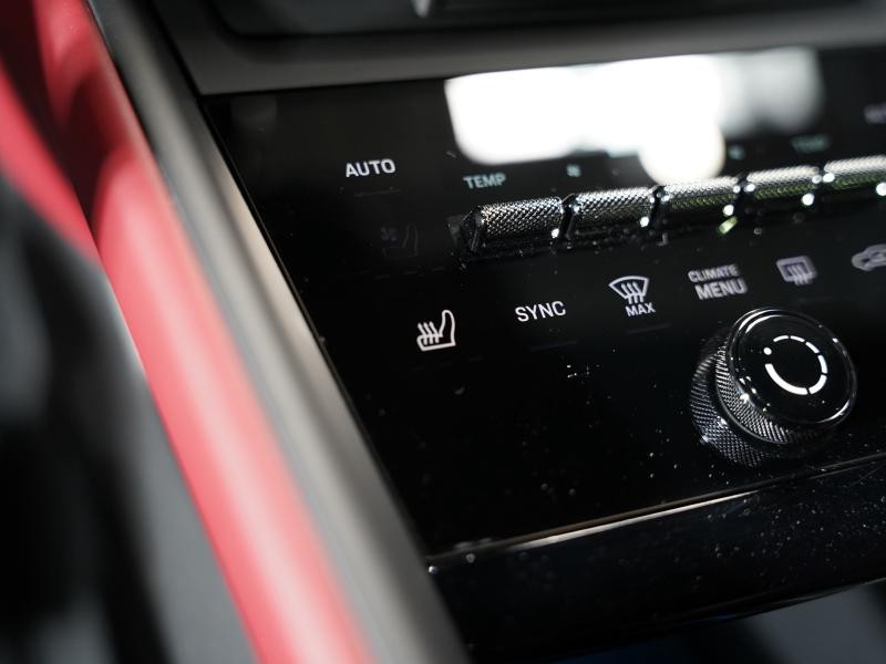 Used PORSCHE Macan 408ch 4 2024 Gris Glacé métallisé € 96900 in Lesménils