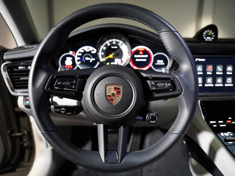 Used PORSCHE Panamera 2.9 V6 462ch 4 E-Hybrid Platinum Edition 2023 Vert Aventurine métallisé € 109900 in Lesménils