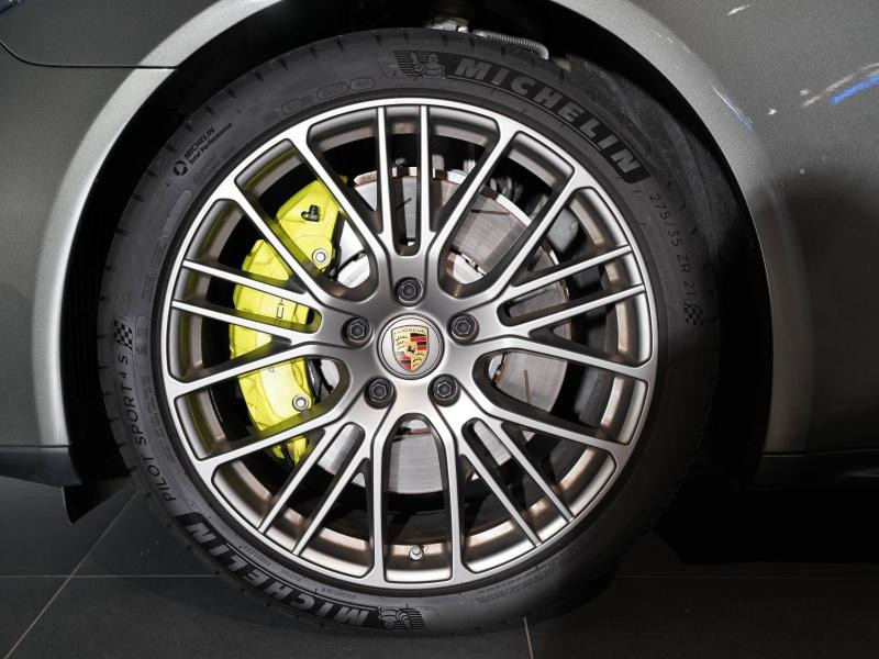 Used PORSCHE Panamera 2.9 V6 462ch 4 E-Hybrid Platinum Edition 2023 Vert Aventurine métallisé € 109900 in Lesménils