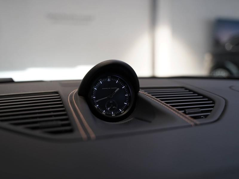 Used PORSCHE 911 Coupe 3.0 480ch 4 GTS PDK 2023 Gris Arctique € 198900 in Lesménils