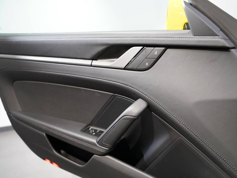 Occasion PORSCHE 911 Coupe 3.0 450ch S PDK 2025 Jaune Racing 184900 € à Lesménils