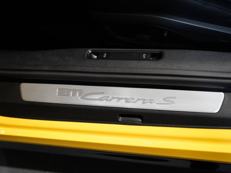 Occasion PORSCHE 911 Coupe 3.0 450ch S PDK 2025 Jaune Racing 184900 € à Lesménils