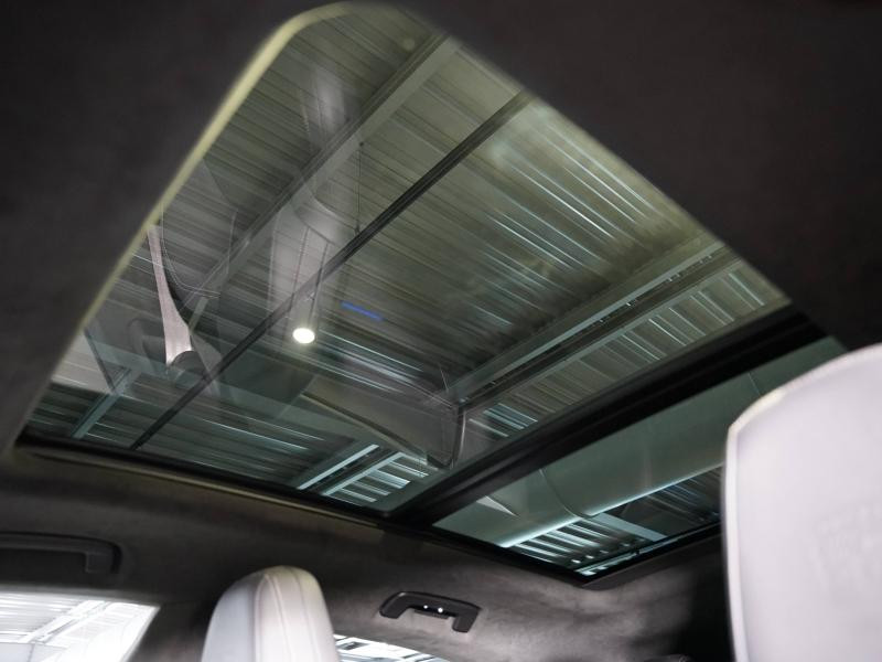 Used PORSCHE Macan 639ch Turbo 2024 Vert Aventurine métallisé € 116900 in Lesménils