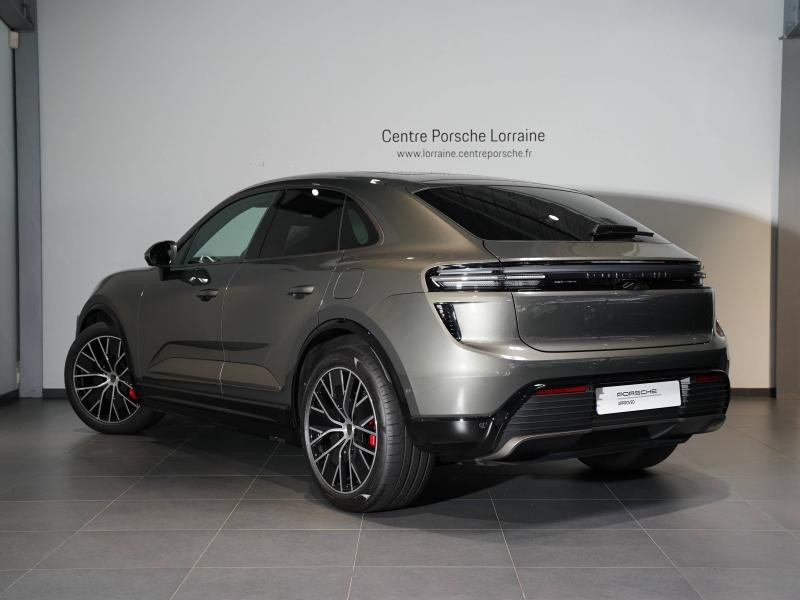 Used PORSCHE Macan 639ch Turbo 2024 Vert Aventurine métallisé € 116900 in Lesménils