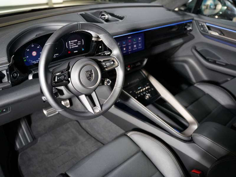 Used PORSCHE Macan 639ch Turbo 2024 Vert Aventurine métallisé € 116900 in Lesménils