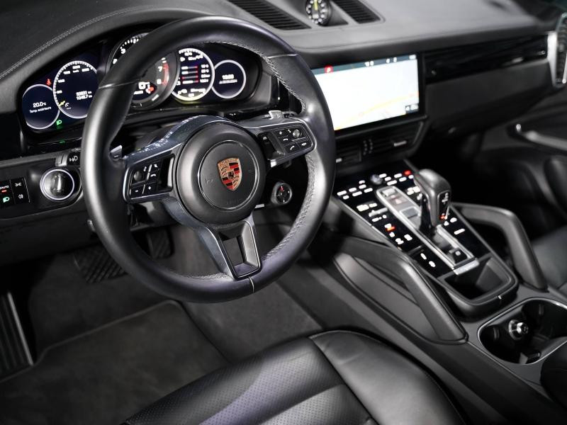 Used PORSCHE Cayenne 3.0 462ch E-Hybrid 2018 Blanc € 64900 in Lesménils