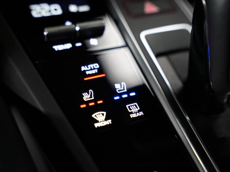 Occasion PORSCHE Cayenne Coupé 4.0 V8 680ch Turbo S E-Hybrid 2023  135900 € à Lesménils