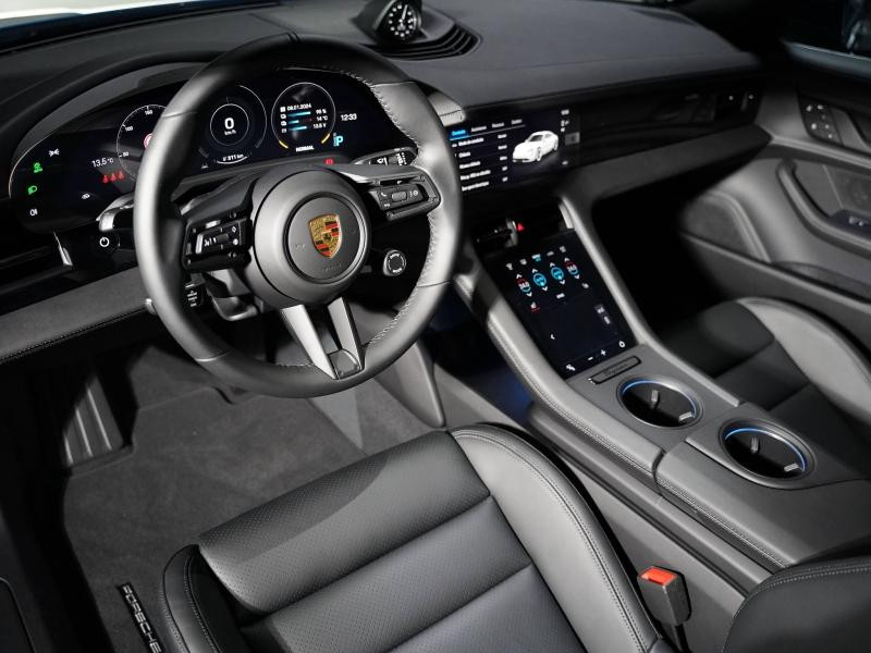 Occasion PORSCHE Taycan 476ch avec batterie performance plus MY23 2024 Bleu Neptune métallisé 86900 € à Lesménils