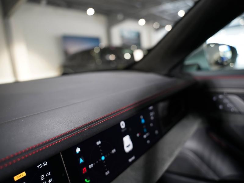 Occasion PORSCHE Taycan 598ch GTS MY23 2023 Gris Dolomite métallisé 96900 € à Lesménils