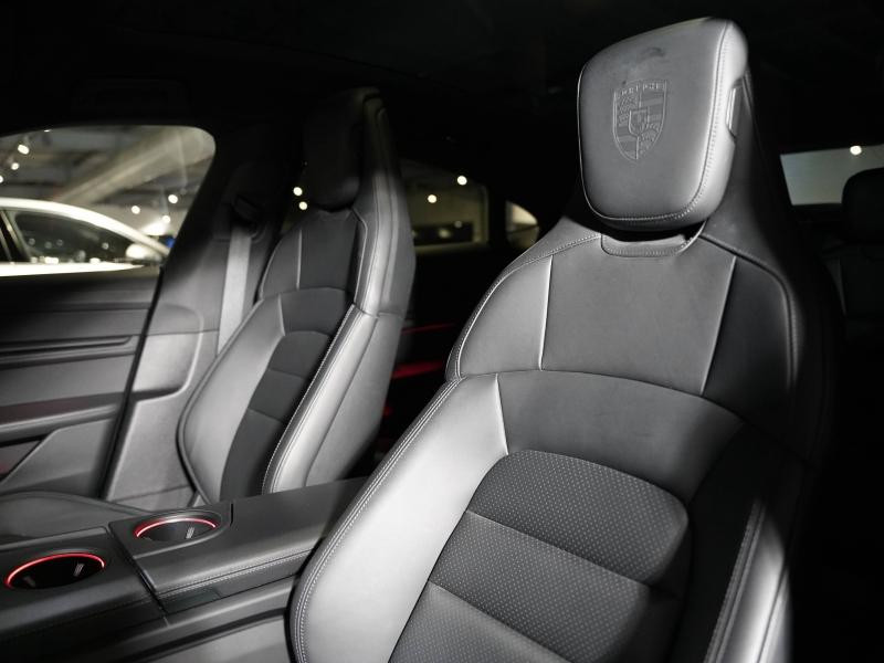 Occasion PORSCHE Taycan 571ch 4S avec batterie performance plus MY22 2022 Noir Intense métallisé 79900 € à Lesménils